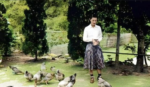 这是张学良老婆赵四小姐真实样貌，并非演员饰演而是货真价实真品