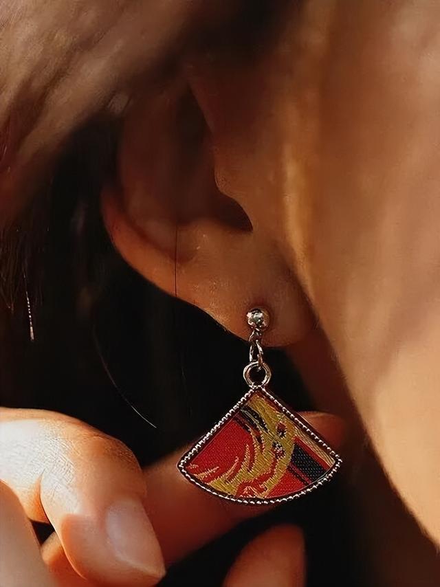 暂时闭馆前，再去金沙遗址看一眼太阳神鸟