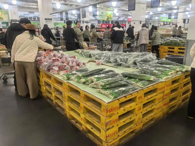 实探开心农场A会员店：低配的山姆、高配的乐尔乐和农贸集市