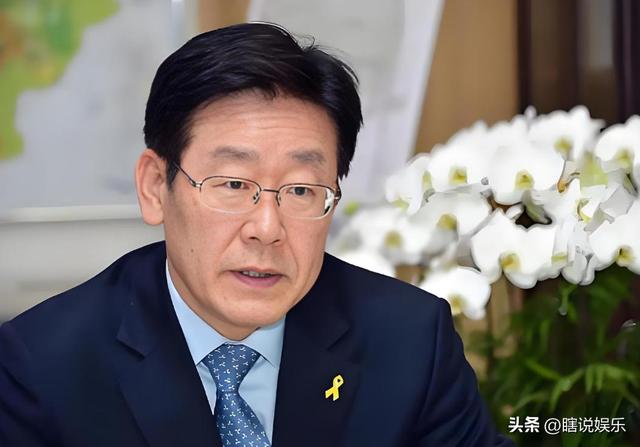 44岁于晓光做梦也想不到，韩国新总统上台，带火了他46岁的媳妇！