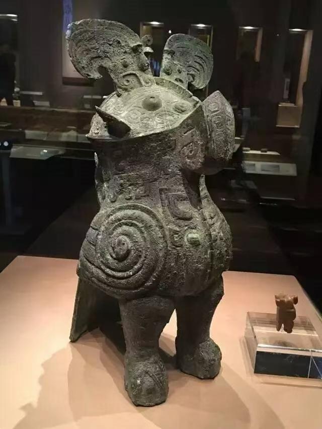 信史开端：洹水边的三千年凝视与诘问