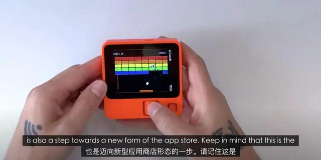 明星 AI 硬件翻车后被骂，反手把自己“炸了”，并放了一个大招