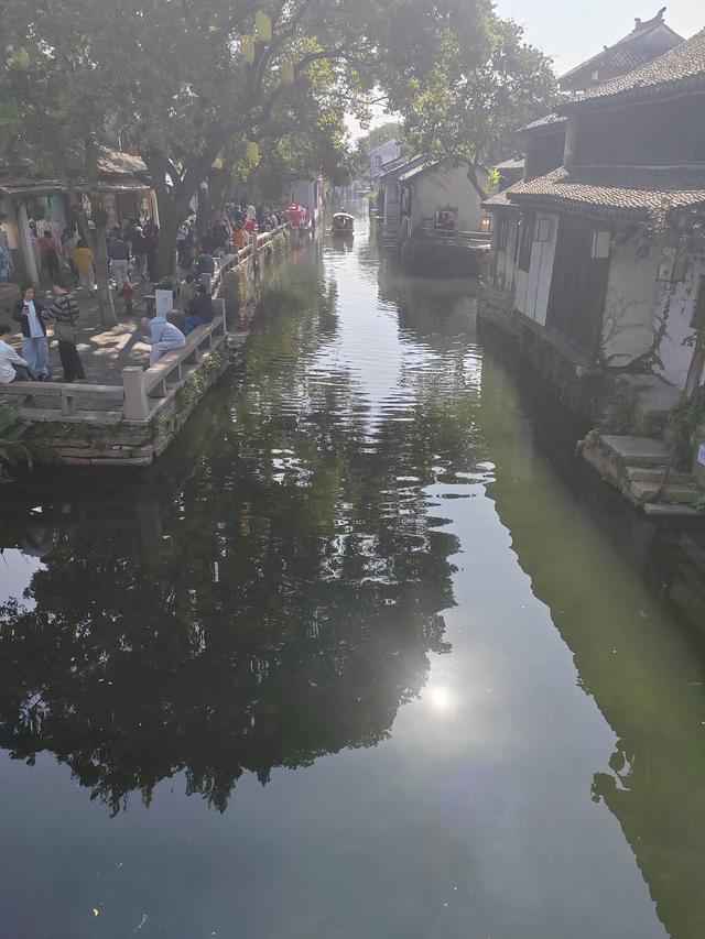 昆山：现代都市与江南水乡交织的魅力之城