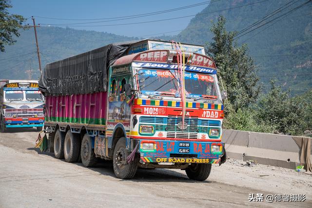 尼泊尔摄影之旅（25）——风景在路上