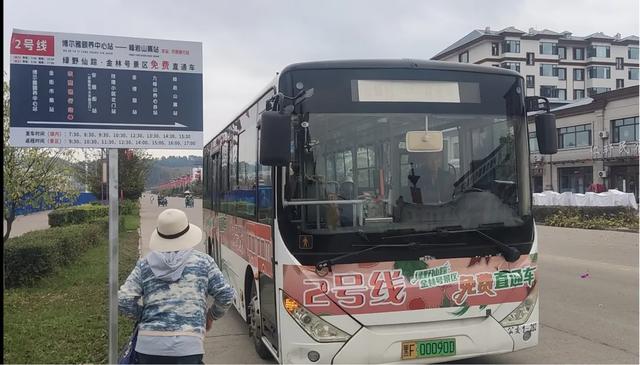 十一黄金周：伊春暖心服务再升级，打造“都伊你”宠客品牌
