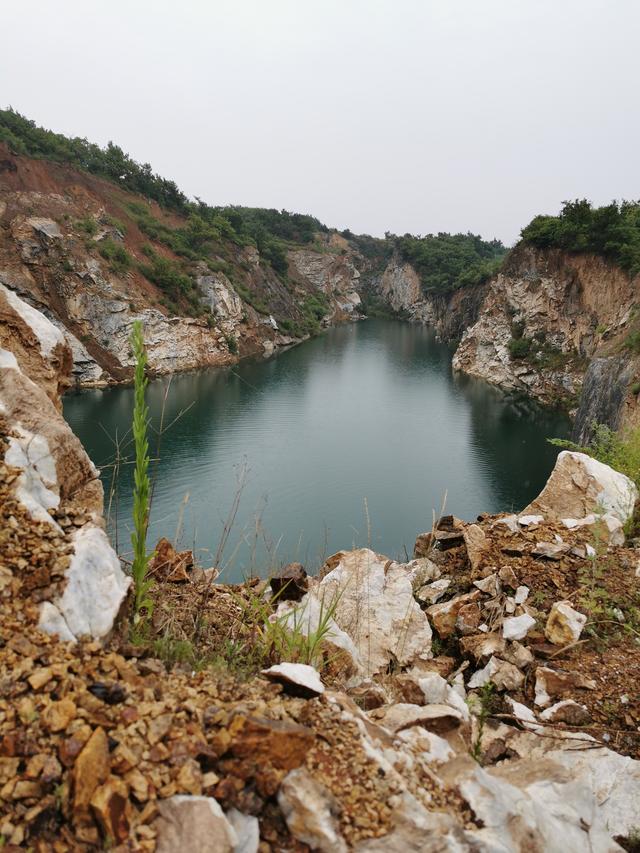 大顶山铜矿遗址——四平小天池