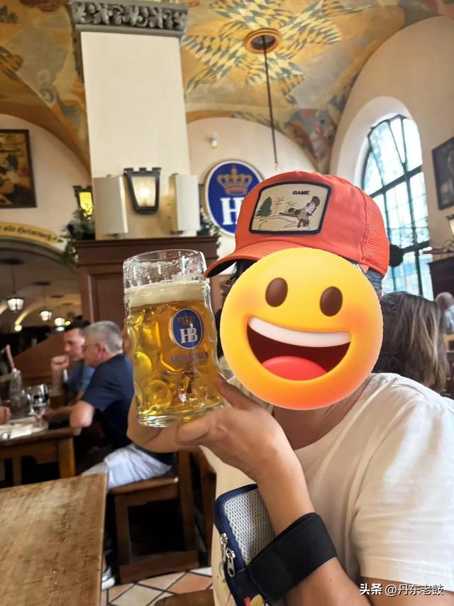 欧洲行第二天- 巴伐利亚王宫。世界著名啤酒馆Hofbräuhaus