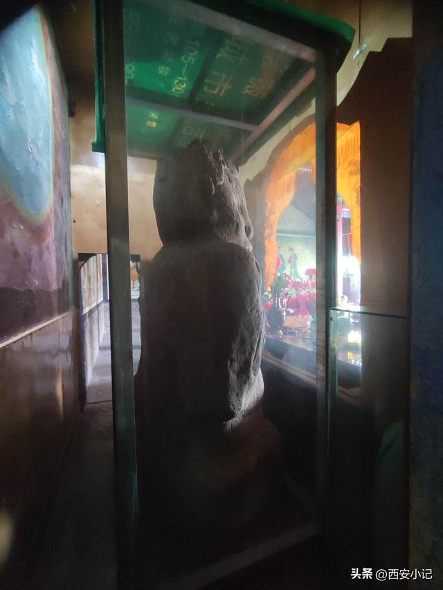 西安一地隐藏着两千多年前的石雕像，是我国现存最早的，你来过吗