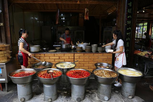 人间烟火气，最抚凡人心之上里古镇（原创）