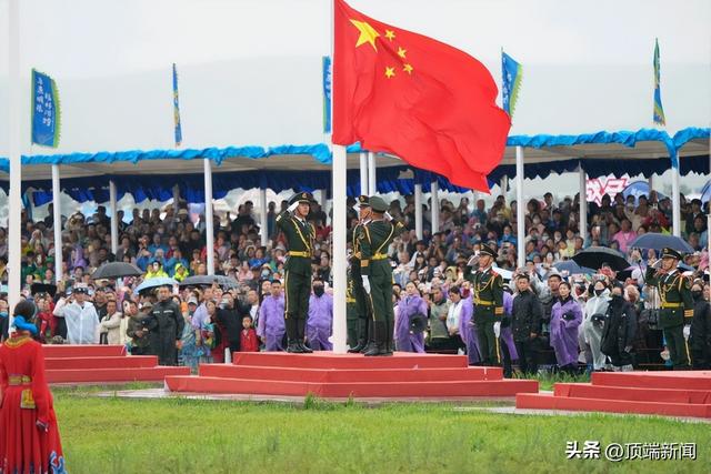 全是名场面！骏马踏雨，彩烟映空……内蒙古自治区第35届草原那达慕开幕