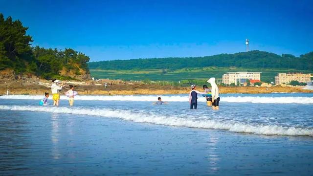 大连这种玩法，《东方时空》探访，全国游客点赞！