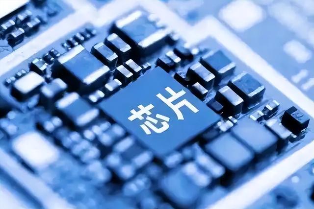 重大突破！国内首条碳基芯片生产线诞生，绕开EUV光刻机限制