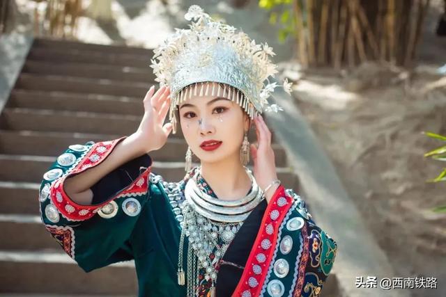 预测要火！高铁直达古镇，这样穿搭更出片