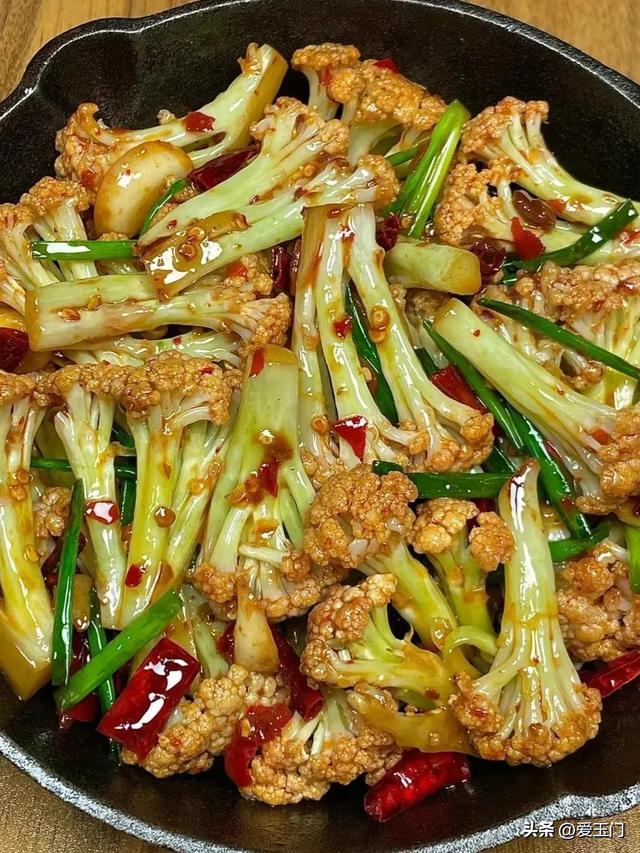 立冬不补，一年白忙，明日立冬，吃三肉三菜，暖气补血健康入冬