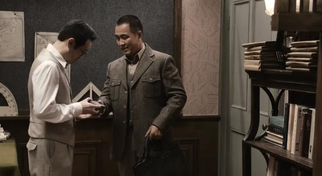 一千多人牺牲结局,无法改写,但于和伟临刑前一个动作,升华全剧