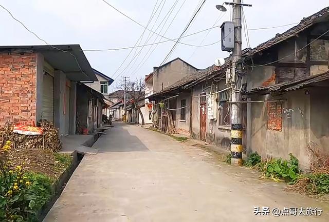 成都被冷落的古场镇，停留在70年前，附近美食诱人被严重低估！