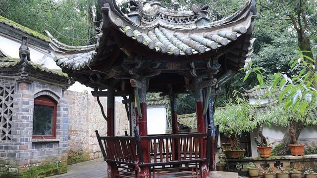 昆明动车直达，云南宋代古寺，隐于山林，精美石雕，独一无二