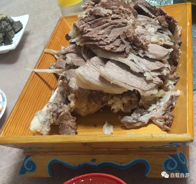 乌海 内蒙新城 周总理定名 成吉思汗铜像是城市地标 蒙餐汉餐各具特色