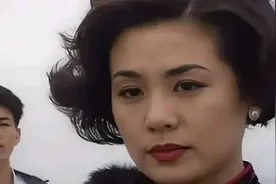 凭《牧马人》走红的她，旅居国外38年，62岁仍珍藏当年观众信件！图片