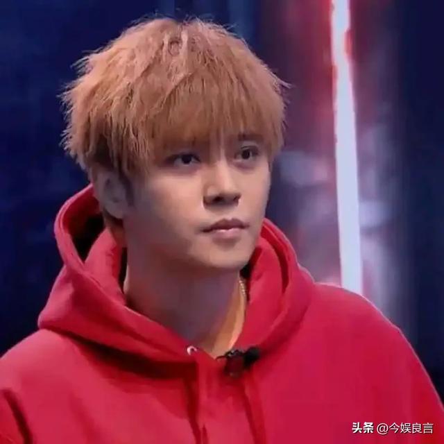 王大陆事件扩大！修杰楷、陈柏霖被上铐带走，贾静雯称孩子被吓到