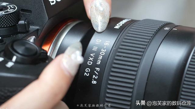 索尼/尼康用户有福了！腾龙16-30mm F2.8体验 轻量风光视频必备