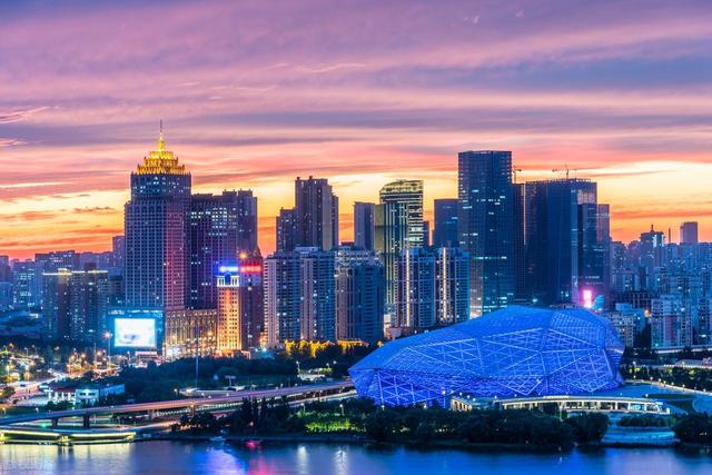辽宁这座特大城市，是东北重要的交通枢纽，有8市共用国际机场！