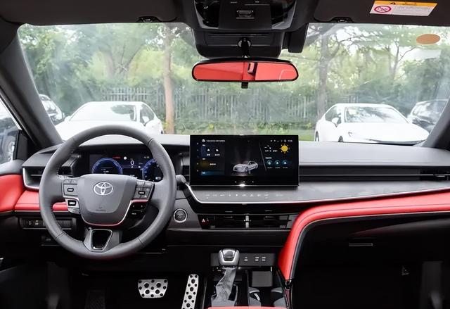 丰田又成功了！新车31天卖出19303辆，油耗4.2L	，却只卖12.03W