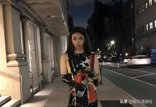 64岁的庾澄庆未曾料想，那个曾让他担忧的儿子，竟成为他的骄傲