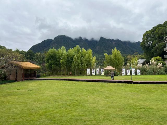 退休夫妻自驾温州泰顺之仕水古镇、胡氏大院、廊桥文化园