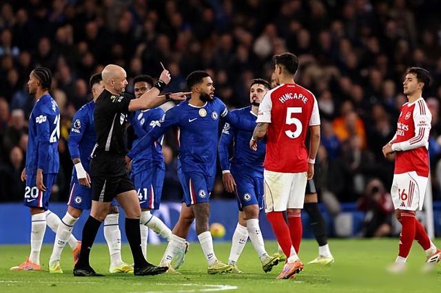 疯狂德比！十人切尔西尽显铁血，战平阿森纳，英超积分榜出炉