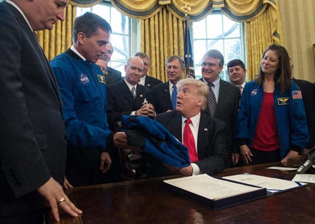 特朗普下令，真正的较量开始	，美国选好主战场，要与中国一决高下