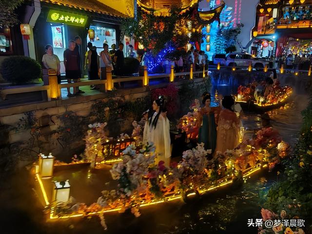 千灯摇橹处 夜宴三千年 ——央视直播里的祥云湾时空折叠夜