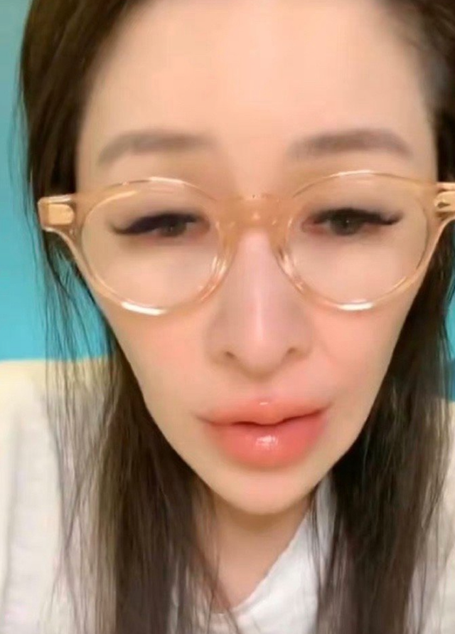 色字头上一把刀，这次，“面目全非”的萧亚轩，还是走到今天这步