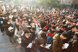 公务员的收入为什么是被低估了？图片