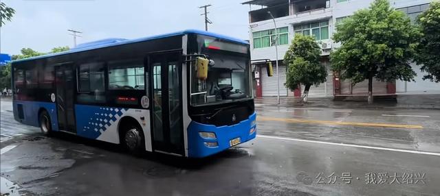 绍兴坐公交去宁波，全程仅10多元！好多人这么往返甬绍？你信吗？