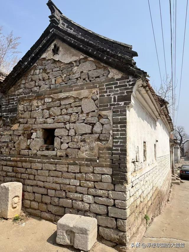 博山石马乡的中石马，留有众多古宅和古庙、古槐