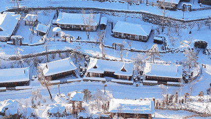 当千年崖城披上银装，会美成什么样子？