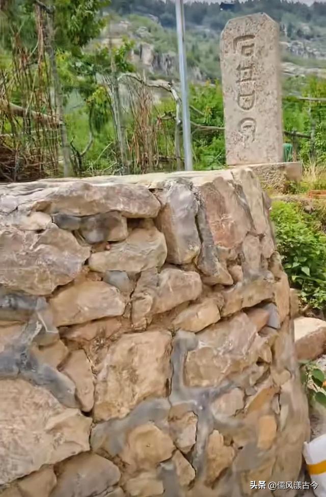 梁山八角琉璃井