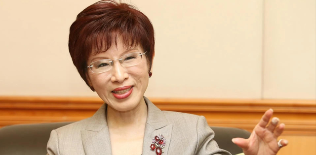 蓝营要变天了，郑丽文让人失望，张亚中发出怒吼，洪秀柱有言在先