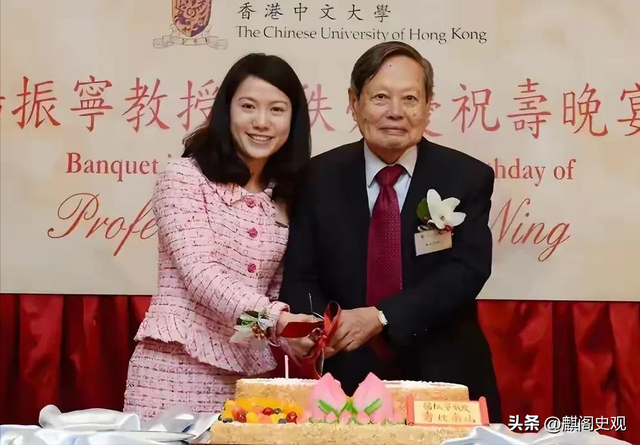 49岁无儿无女的翁帆，以后的生活早被杨振宁安排好了