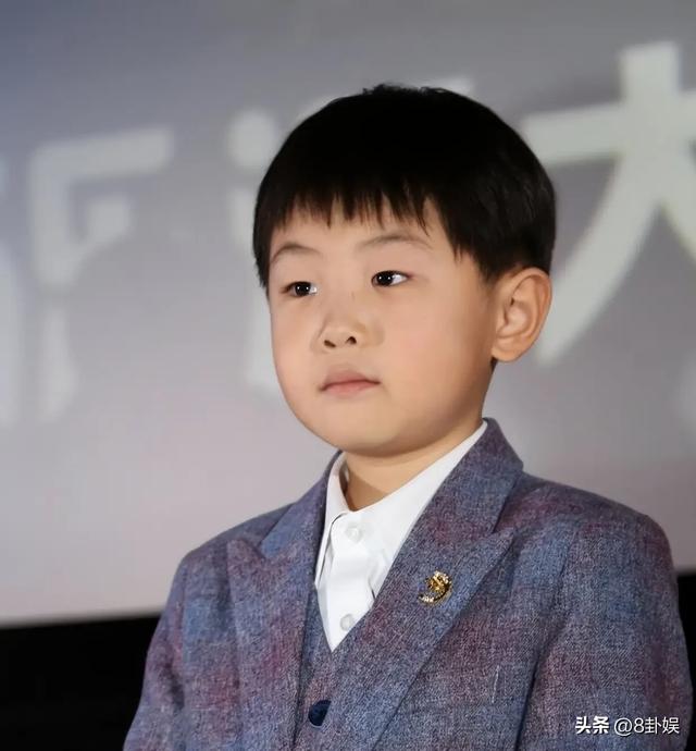 3岁上央视,5岁登春晚,7岁就年薪百万,没想到现在却成了这样子