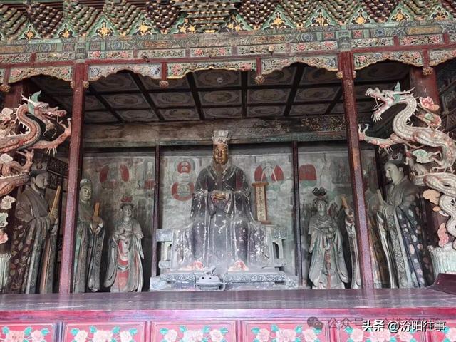 汾阳往事｜汾阳一日，踩着贾樟柯的镜头，走进电影里的故乡