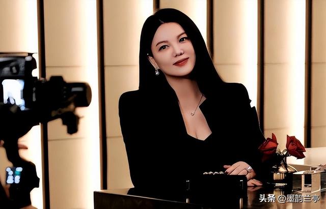 全网封禁仅7天，李湘"私生活"被扒，原来她从不像表面那么简单