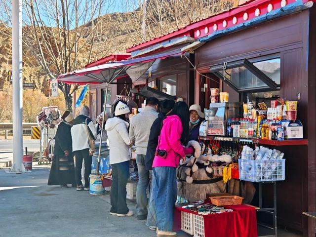 灾后重生绘新卷 文旅铺就致富路