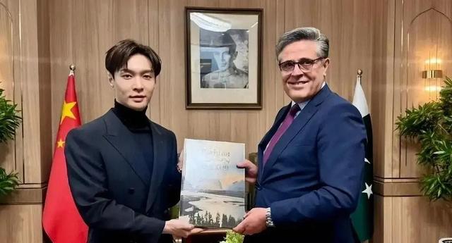 公开出镜两天后，李湘传坏消息	，这回无涉释永信和让她怀二胎的人