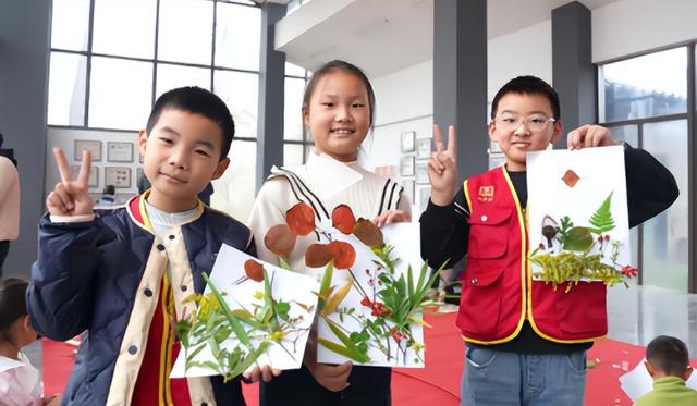 旧书换绿植、游戏赢奖励、听生态课堂……合新闻正在招募！沉浸式公益体验来这里→