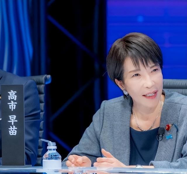 高市还没踏上访美飞机，美日突然联手派兵，决不许中国改变现状？