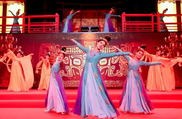 “热！热！热！” | 现在临沂太“热”了！！