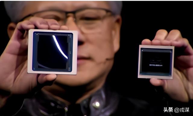 算力垄断破防！中国算法逆袭美国芯片政策秒变笑话，中国拿捏H20