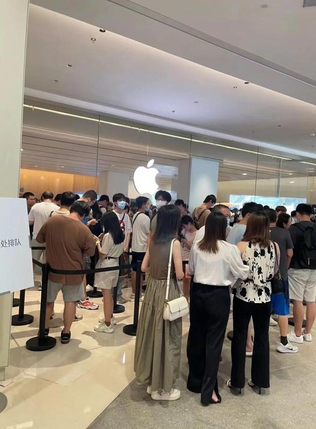 任正非下死手！华为反杀苹果吞掉半壁江山！苹果在中国要凉了？